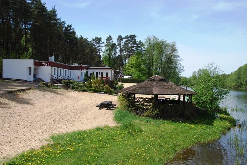 Ferienwohnung Osrodek Wypoczynkowy Sosenka Zalom  Exterior foto